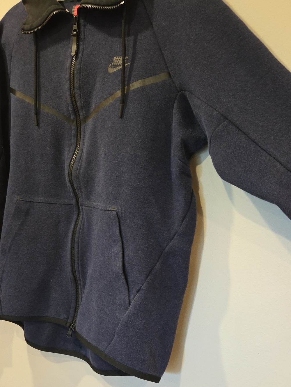 NIKE Men’s Full-Zip Hooded Jacket - Dark Navy - Picture 5 of 9